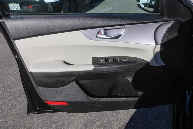 2023 Kia Forte LXS Glendale CA