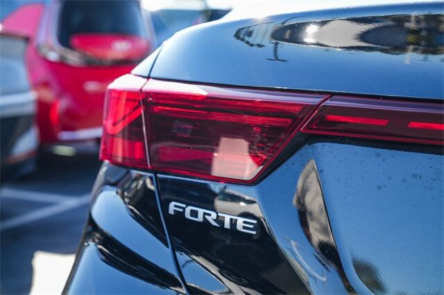2023 Kia Forte LXS Huntington Beach CA