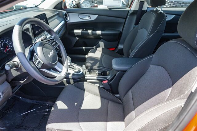 2023 Kia Forte LXS Huntington Beach CA