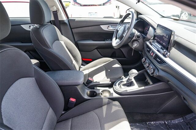 2023 Kia Forte LXS Huntington Beach CA