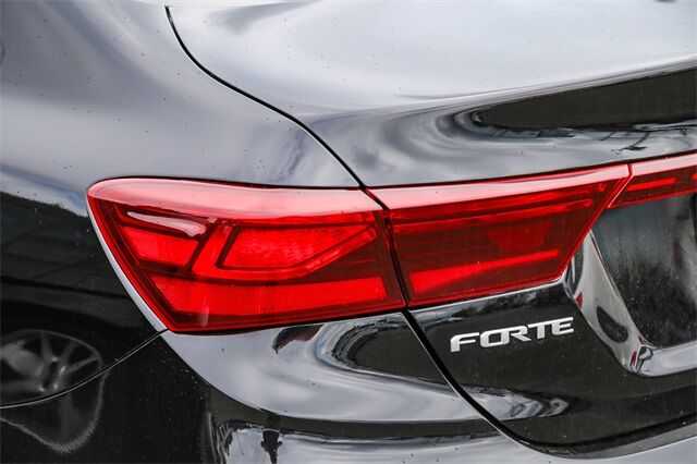 2023 Kia Forte LXS Tacoma WA