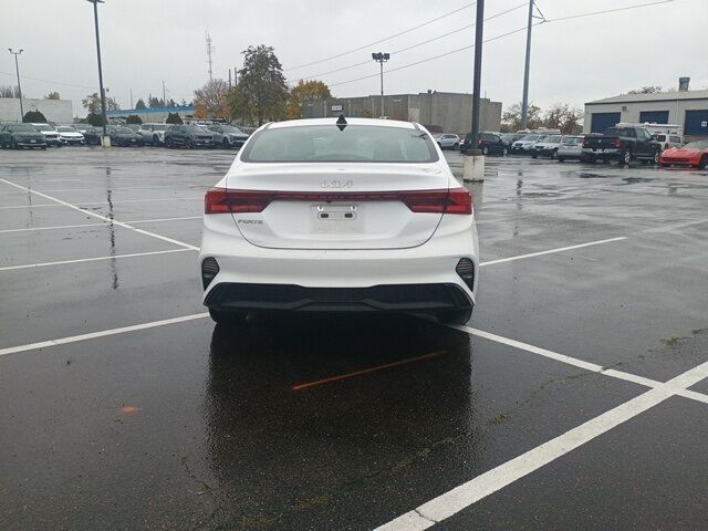 2023 Kia Forte LXS Tacoma WA