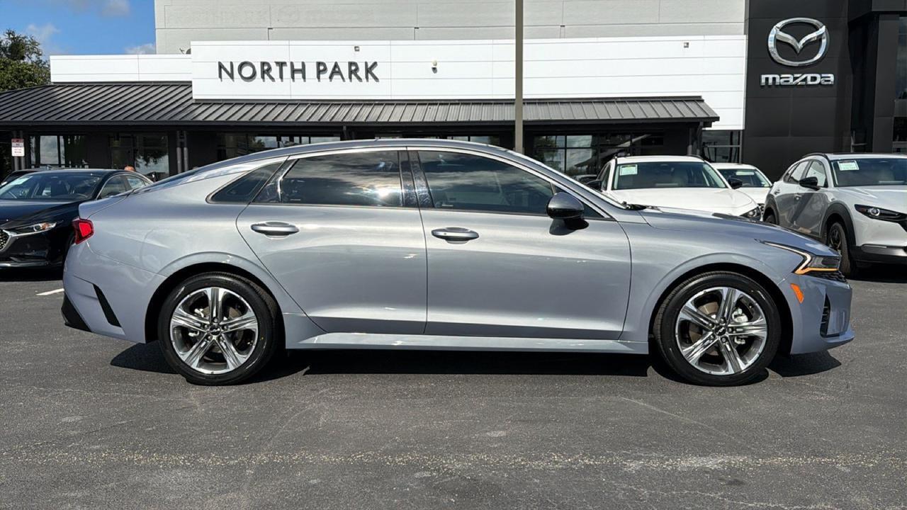 2023 Kia K5 EX