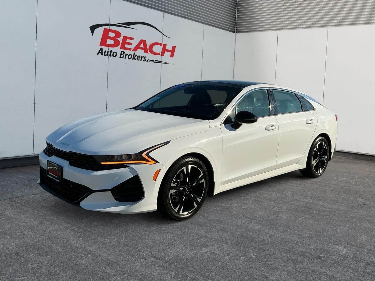 2023 Kia K5 GT-Line, APPLE CARPLAY/ANDROID AUTO, NAVIGATION, BACKUP CAMERA, POWER MIRRORS, BLIND SPOT ALERT, REMOTE KEYLESS ENTRY, CLEAN CARFAX, GREAT AFFORDABLE, RELIABLE CAR!