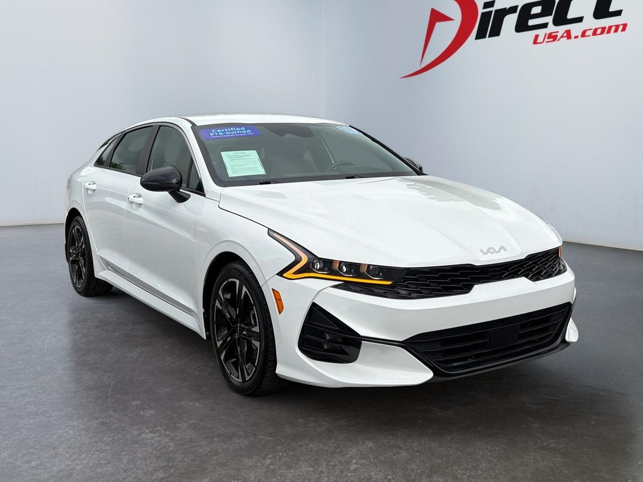 2023 Kia K5 GT-Line, BLIND SPOT ALERT, FORWARD COLLISION WARNING, LANE KEEP ASSIST, APPLE CARPLAY/ANDROID AUTO, WIRELESS PHONE CHARGER, REMOTE START, BACKUP CAMERA WITH PARKING SENSORS, THIS K5 HAS FRESH STYLE!