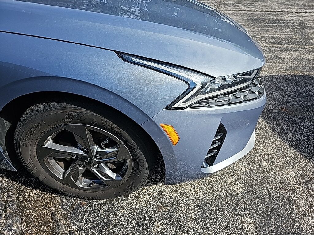 2023 Kia K5 LXS Akron