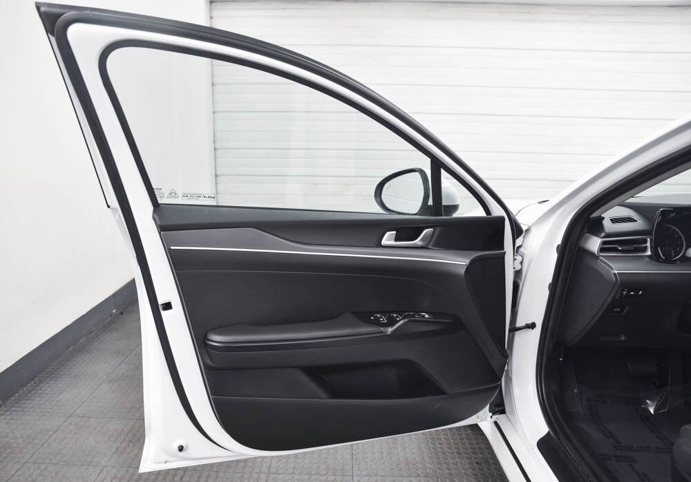 2023 Kia K5 LXS Akron OH