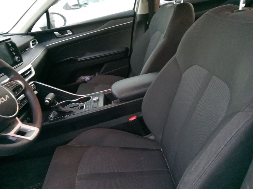 2023 Kia K5 LXS Akron OH