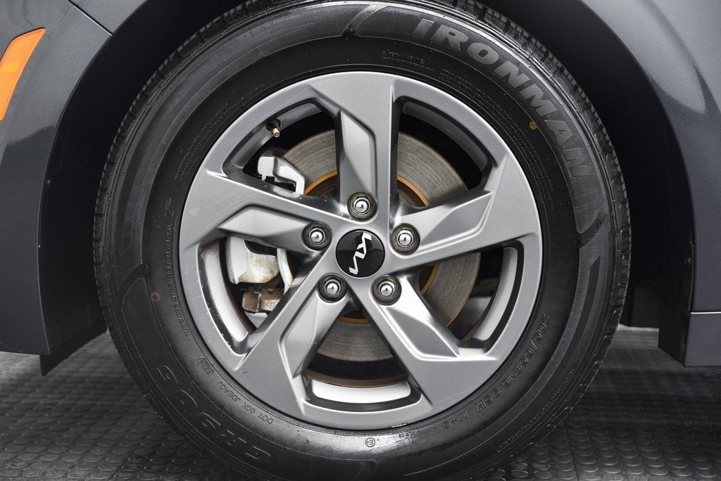 2023 Kia K5 LXS Akron OH