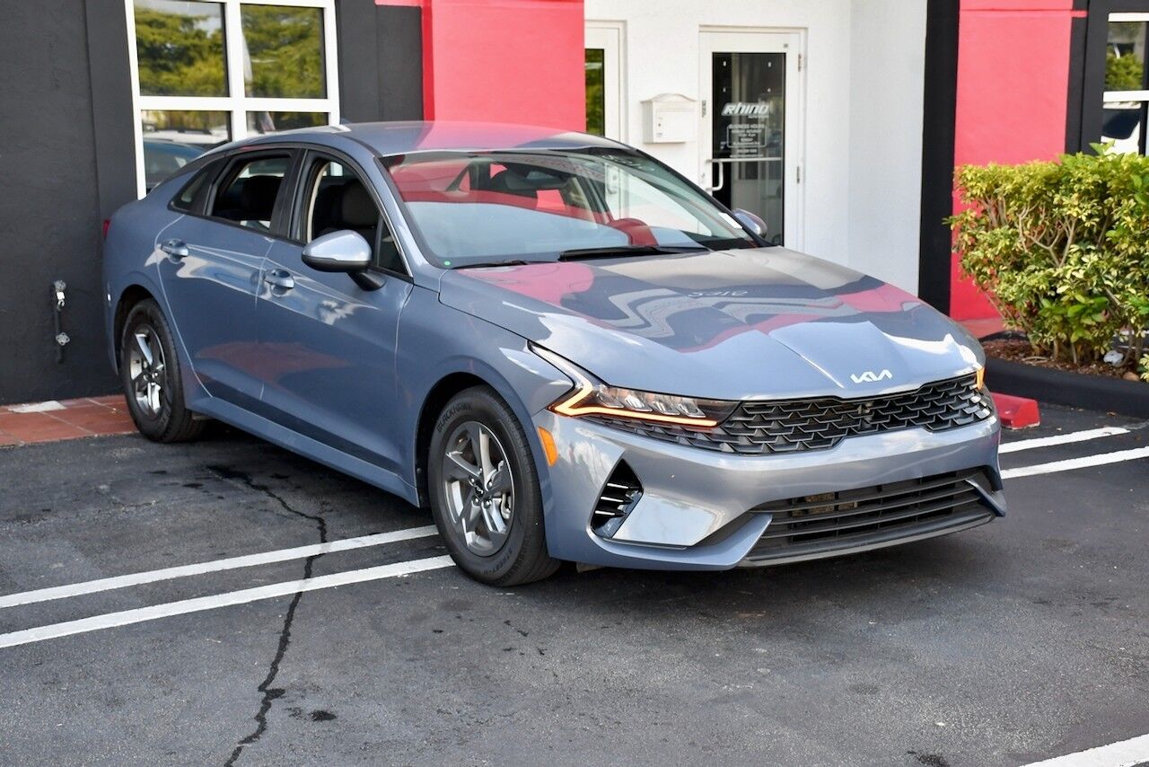 2023 Kia K5 LXS