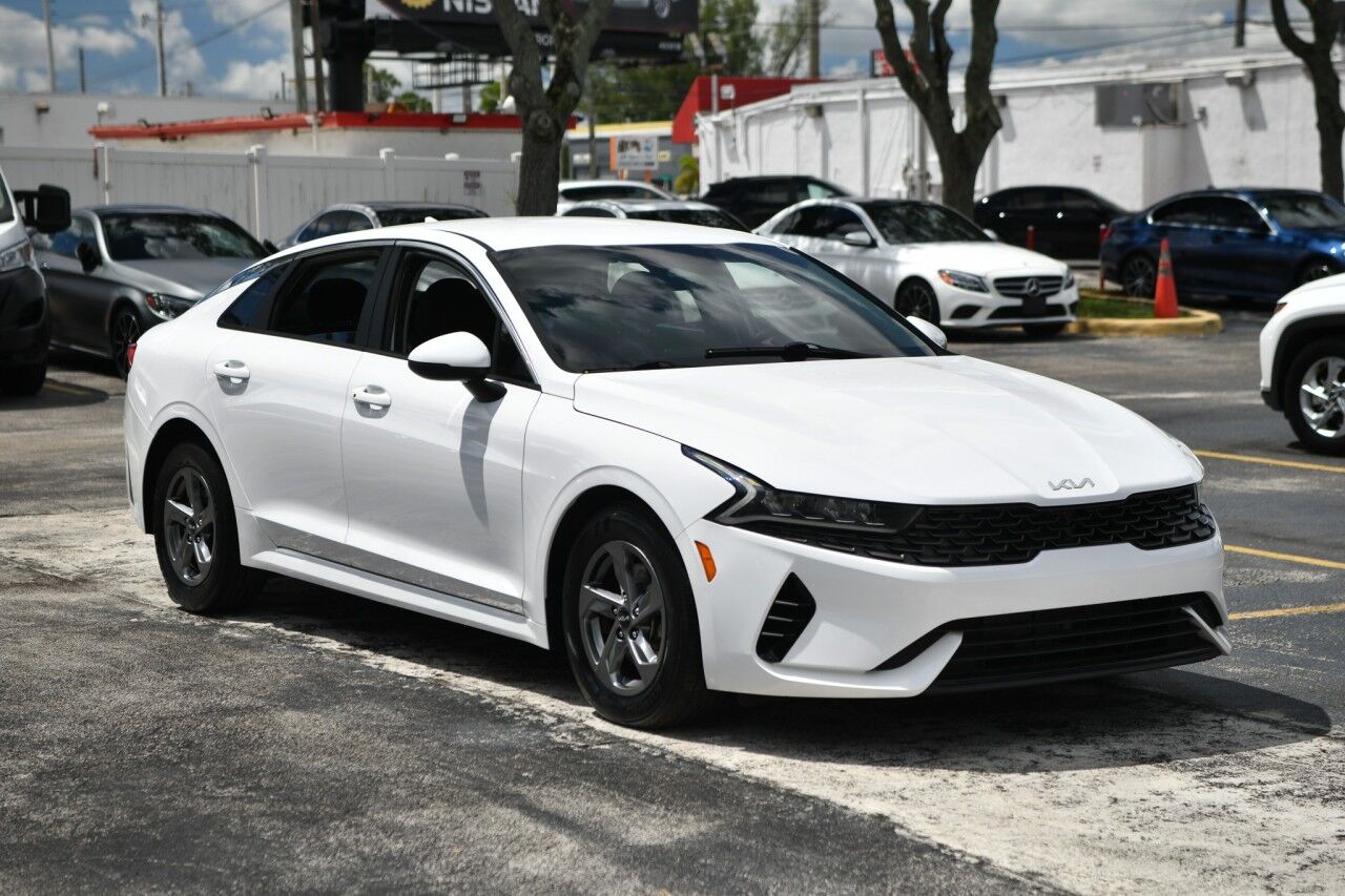 2023 Kia K5