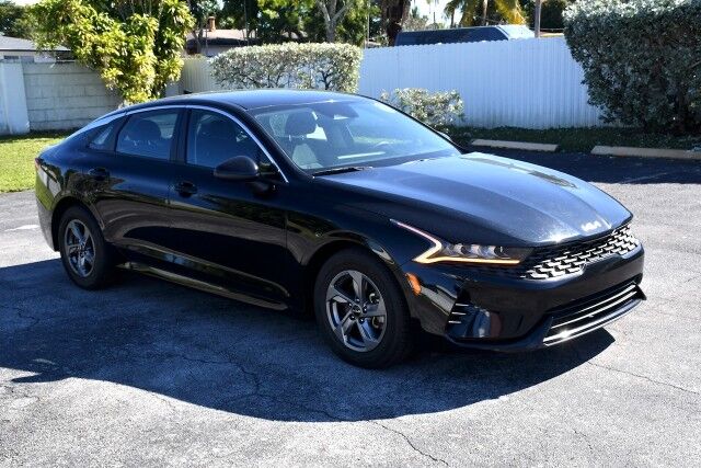 2023 Kia K5 LXS