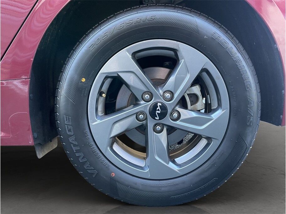 2023 Kia K5 LXS Sedan 4D Port Orchard WA