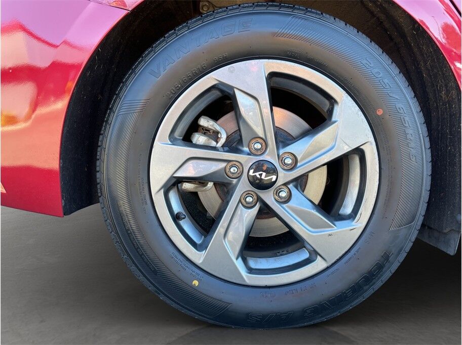 2023 Kia K5 LXS Sedan 4D Port Orchard WA