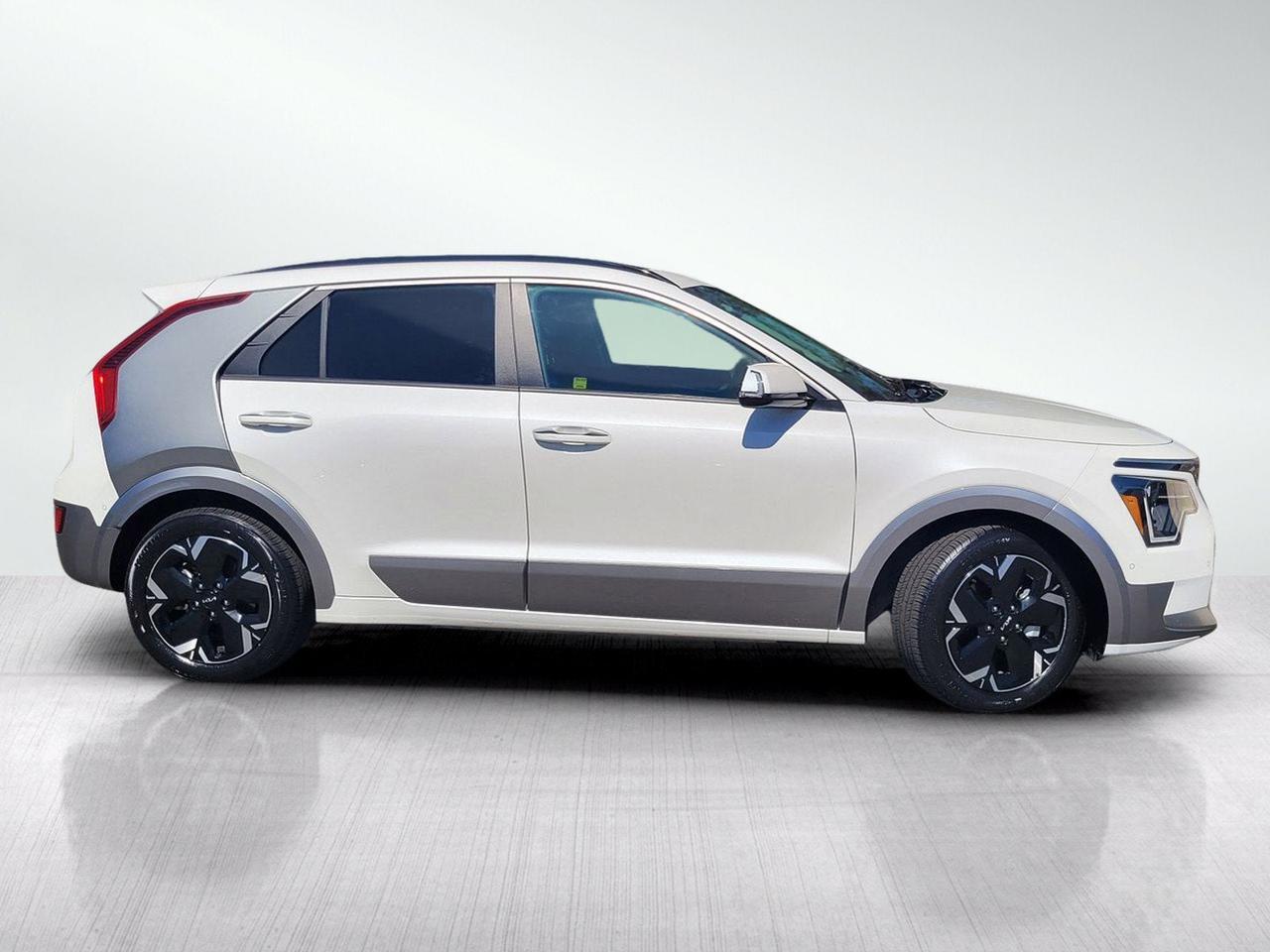 2023 Kia NIRO EV WAVE Roseville CA