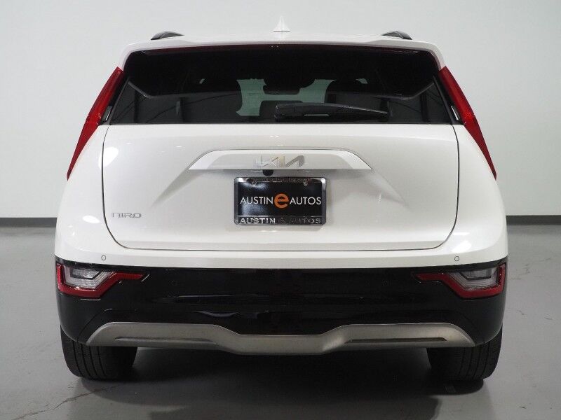 2023 Kia Niro EV Wave *HEADS-UP DISPLAY, NAVIGATION, ADAPTIVE CRUISE, SAFETY ALERTS, BACKUP-CAMERA, COLOR TOUCHSCREEN, MOONROOF, CLIMATE SEATS, HEATED STEERING, HARMAN/KARDON, WIRELESS CHARGING, ANROID & APPLE Round Rock TX