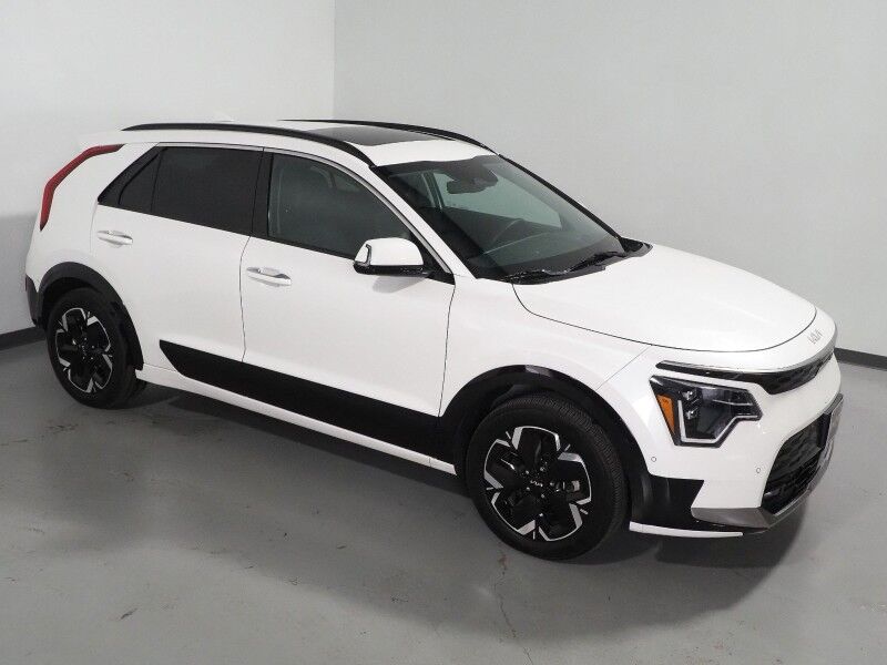 2023 Kia Niro EV Wave *HEADS-UP DISPLAY, NAVIGATION, ADAPTIVE CRUISE, SAFETY ALERTS, BACKUP-CAMERA, COLOR TOUCHSCREEN, MOONROOF, CLIMATE SEATS, HEATED STEERING, HARMAN/KARDON, WIRELESS CHARGING, ANROID & APPLE Round Rock TX