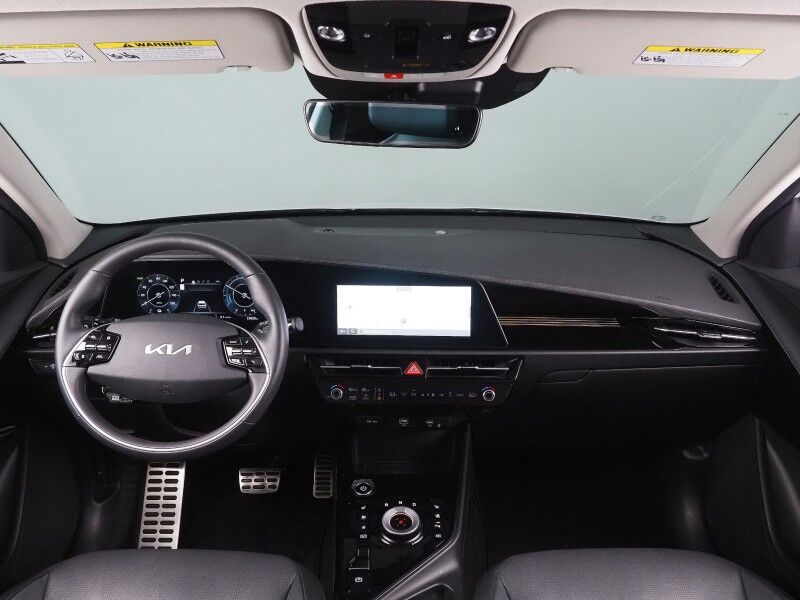 2023 Kia Niro EV Wave *HEADS-UP DISPLAY, NAVIGATION, ADAPTIVE CRUISE, SAFETY ALERTS, BACKUP-CAMERA, COLOR TOUCHSCREEN, MOONROOF, CLIMATE SEATS, HEATED STEERING, HARMAN/KARDON, WIRELESS CHARGING, ANROID & APPLE