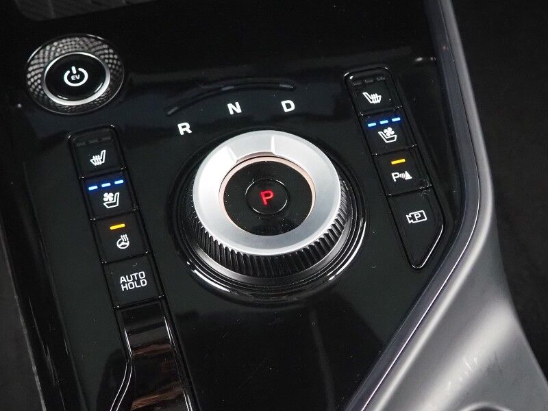 2023 Kia Niro EV Wave *HEADS-UP DISPLAY, NAVIGATION, ADAPTIVE CRUISE, SAFETY ALERTS, BACKUP-CAMERA, COLOR TOUCHSCREEN, MOONROOF, CLIMATE SEATS, HEATED STEERING, HARMAN/KARDON, WIRELESS CHARGING, ANROID & APPLE Round Rock TX