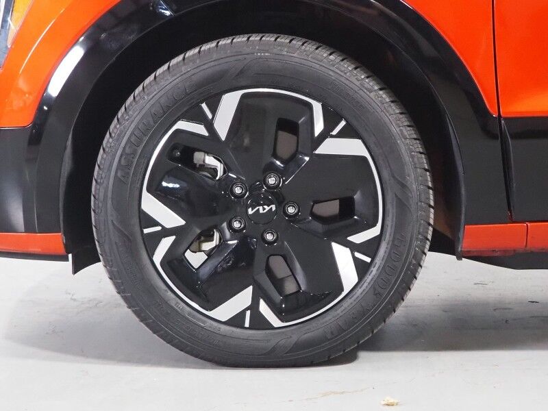 2023 Kia Niro EV Wind *NAVIGATION, ADAPTIVE CRUISE, SAFETY ALERTS, BACKUP-CAMERA, COLOR TOUCHSCREEN, HEATED SEATS, POWER LIFTGATE, KEYLESS ENTRY, WIRELESS CHARGING, ANROID & APPLE Round Rock TX