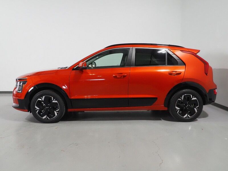 2023 Kia Niro EV Wind *NAVIGATION, ADAPTIVE CRUISE, SAFETY ALERTS, BACKUP-CAMERA, COLOR TOUCHSCREEN, HEATED SEATS, POWER LIFTGATE, KEYLESS ENTRY, WIRELESS CHARGING, ANROID & APPLE Round Rock TX