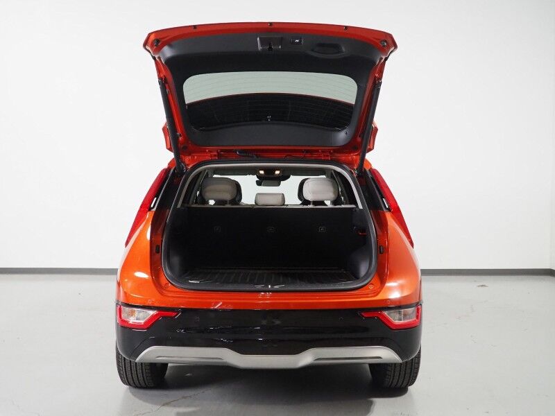 2023 Kia Niro EV Wind *NAVIGATION, ADAPTIVE CRUISE, SAFETY ALERTS, BACKUP-CAMERA, COLOR TOUCHSCREEN, HEATED SEATS, POWER LIFTGATE, KEYLESS ENTRY, WIRELESS CHARGING, ANROID & APPLE Round Rock TX