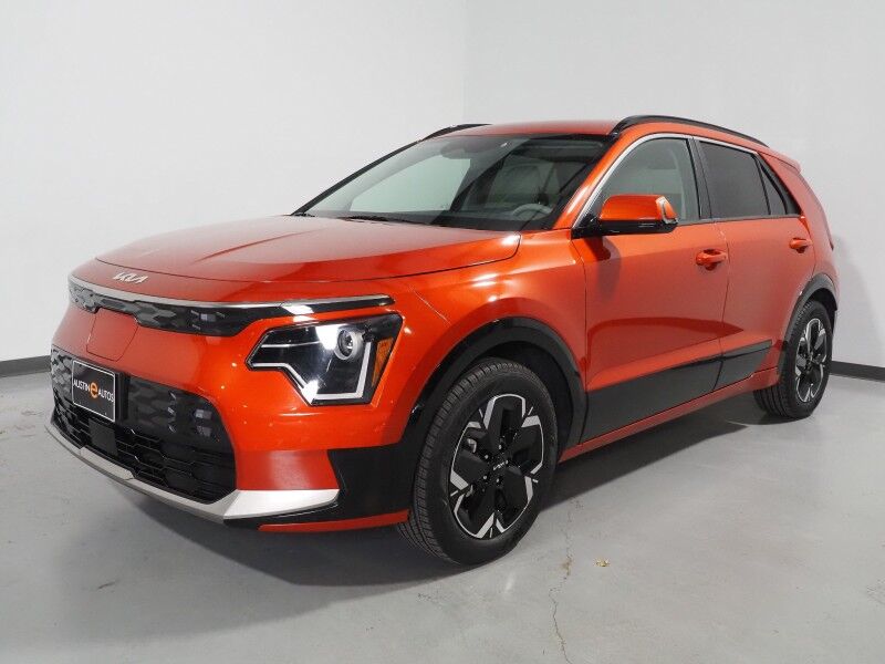 2023 Kia Niro EV Wind *NAVIGATION, ADAPTIVE CRUISE, SAFETY ALERTS, BACKUP-CAMERA, COLOR TOUCHSCREEN, HEATED SEATS, POWER LIFTGATE, KEYLESS ENTRY, WIRELESS CHARGING, ANROID & APPLE Round Rock TX