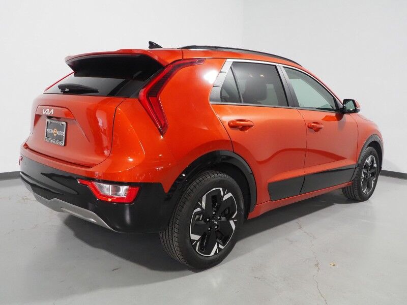 2023 Kia Niro EV Wind *NAVIGATION, ADAPTIVE CRUISE, SAFETY ALERTS, BACKUP-CAMERA, COLOR TOUCHSCREEN, HEATED SEATS, POWER LIFTGATE, KEYLESS ENTRY, WIRELESS CHARGING, ANROID & APPLE Round Rock TX