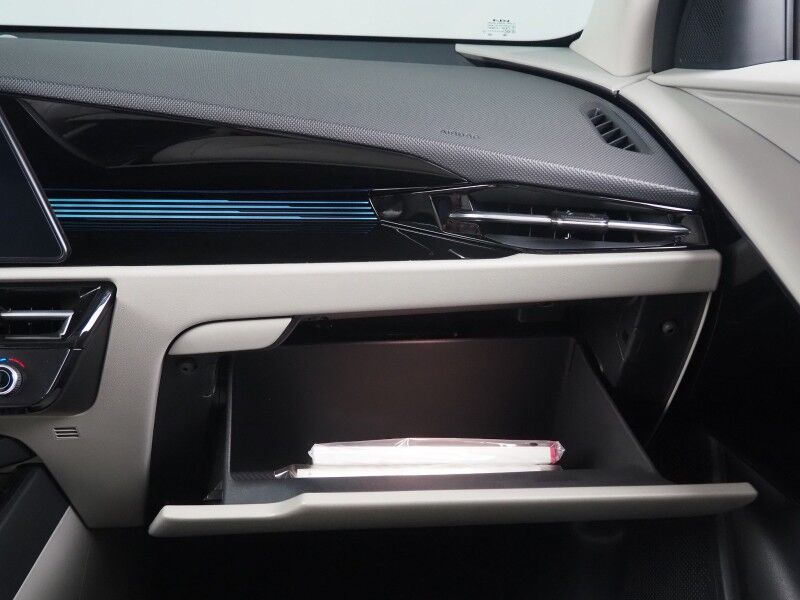 2023 Kia Niro EV Wind *NAVIGATION, ADAPTIVE CRUISE, SAFETY ALERTS, BACKUP-CAMERA, COLOR TOUCHSCREEN, HEATED SEATS, POWER LIFTGATE, KEYLESS ENTRY, WIRELESS CHARGING, ANROID & APPLE Round Rock TX