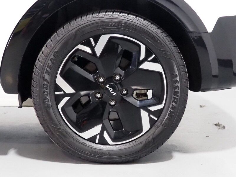 2023 Kia Niro EV Wind *NAVIGATION, ADAPTIVE CRUISE, SAFETY ALERTS, BACKUP-CAMERA, COLOR TOUCHSCREEN, HEATED SEATS, POWER LIFTGATE, KEYLESS ENTRY, WIRELESS CHARGING, ANROID & APPLE Round Rock TX