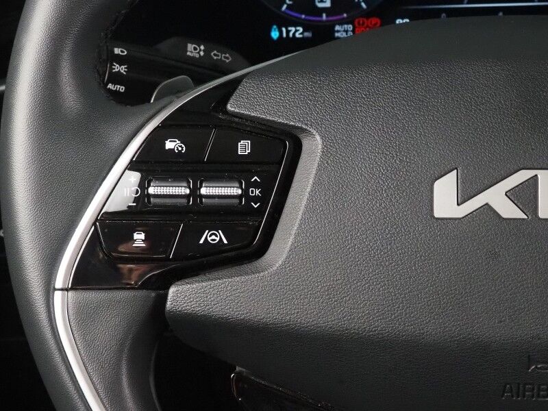 2023 Kia Niro EV Wind *NAVIGATION, ADAPTIVE CRUISE, SAFETY ALERTS, BACKUP-CAMERA, COLOR TOUCHSCREEN, HEATED SEATS, POWER LIFTGATE, KEYLESS ENTRY, WIRELESS CHARGING, ANROID & APPLE Round Rock TX