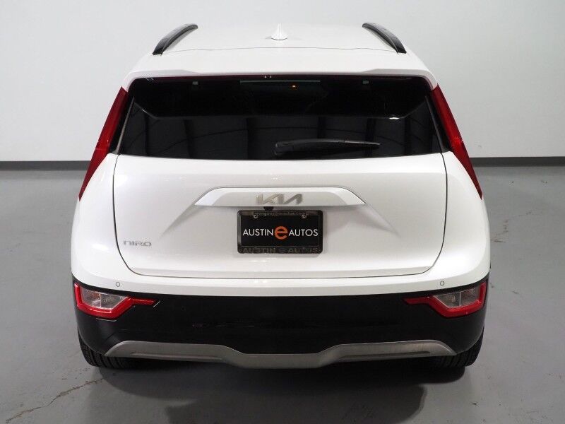 2023 Kia Niro EV Wind *NAVIGATION, ADAPTIVE CRUISE, SAFETY ALERTS, BACKUP-CAMERA, COLOR TOUCHSCREEN, HEATED SEATS, POWER LIFTGATE, KEYLESS ENTRY, WIRELESS CHARGING, ANROID & APPLE Round Rock TX