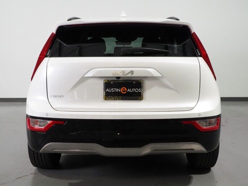 2023 Kia Niro EV Wind *NAVIGATION, ADAPTIVE CRUISE, SAFETY ALERTS, BACKUP-CAMERA, COLOR TOUCHSCREEN, HEATED SEATS, POWER LIFTGATE, KEYLESS ENTRY, WIRELESS CHARGING, ANROID & APPLE Round Rock TX