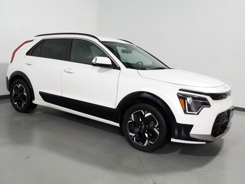 2023 Kia Niro EV Wind *NAVIGATION, ADAPTIVE CRUISE, SAFETY ALERTS, BACKUP-CAMERA, COLOR TOUCHSCREEN, HEATED SEATS, POWER LIFTGATE, KEYLESS ENTRY, WIRELESS CHARGING, ANROID & APPLE Round Rock TX