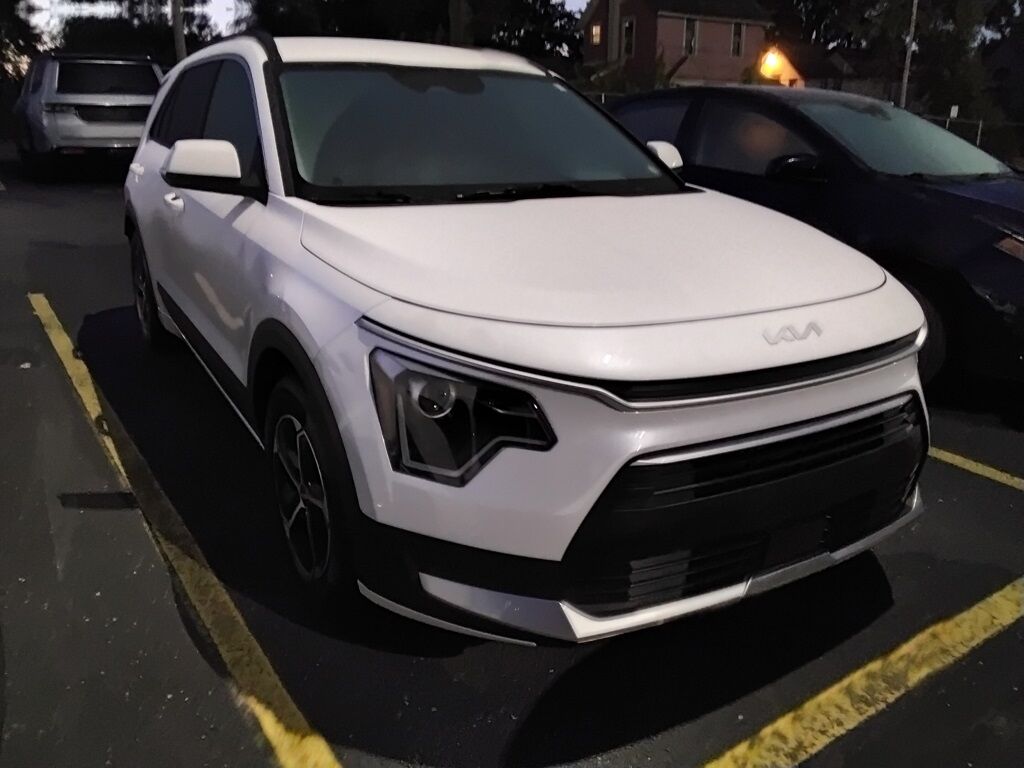 2023 Kia Niro EX Akron OH