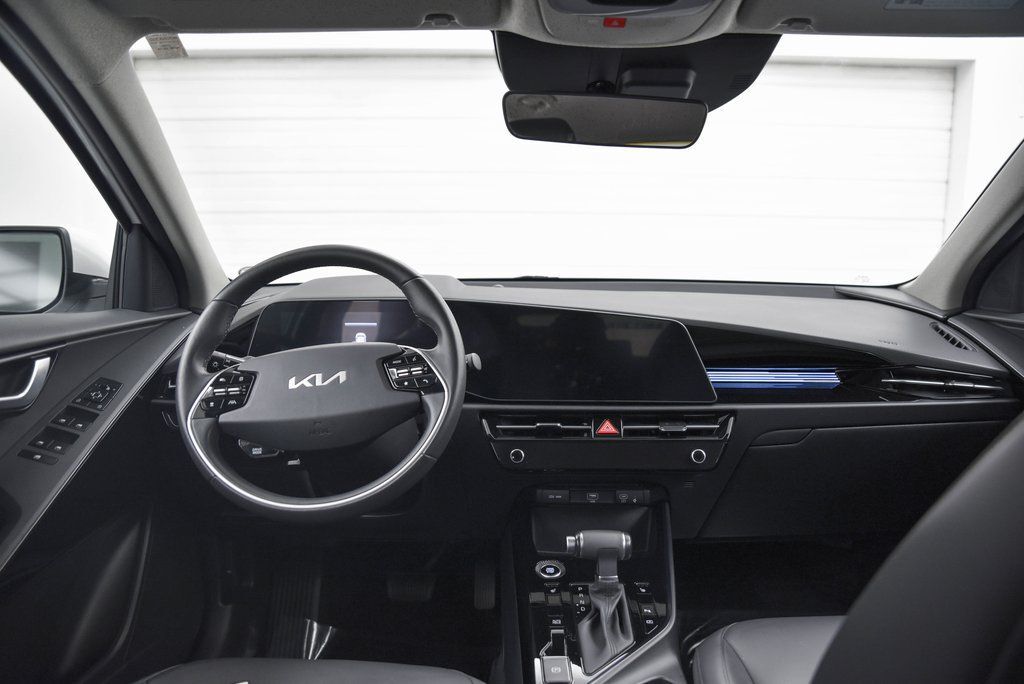 2023 Kia Niro EX Akron OH