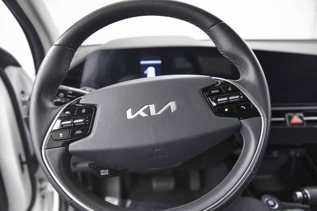 2023 Kia Niro EX Akron OH