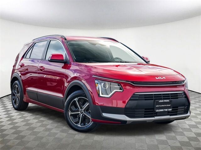 2023 Kia Niro EX