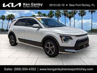 2023 Kia Niro EX