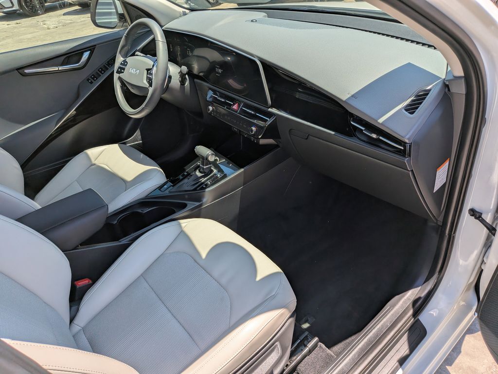2023 Kia Niro EX San Clemente CA