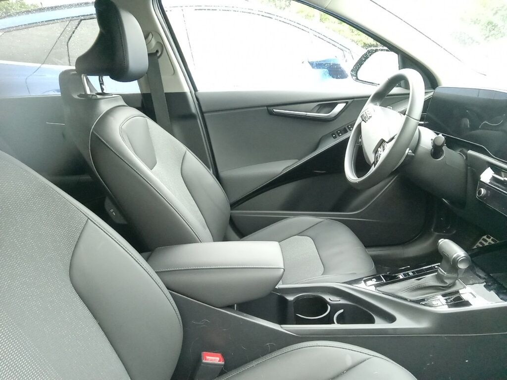 2023 Kia Niro EX Touring Akron OH