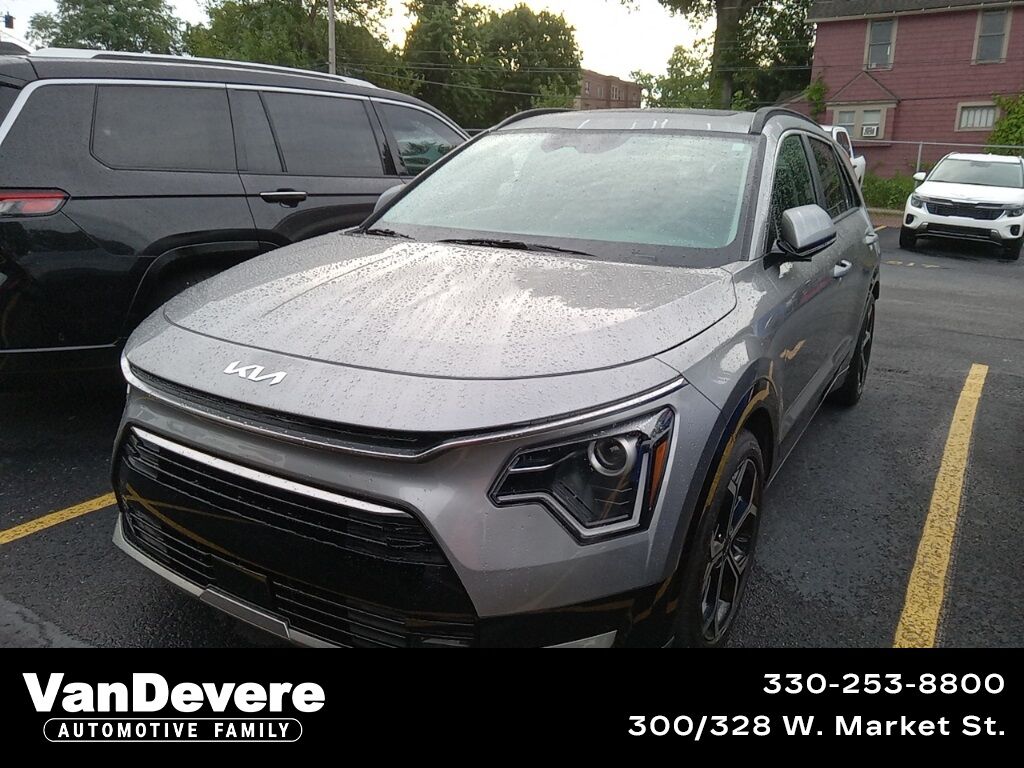 2023 Kia Niro EX Touring Akron OH