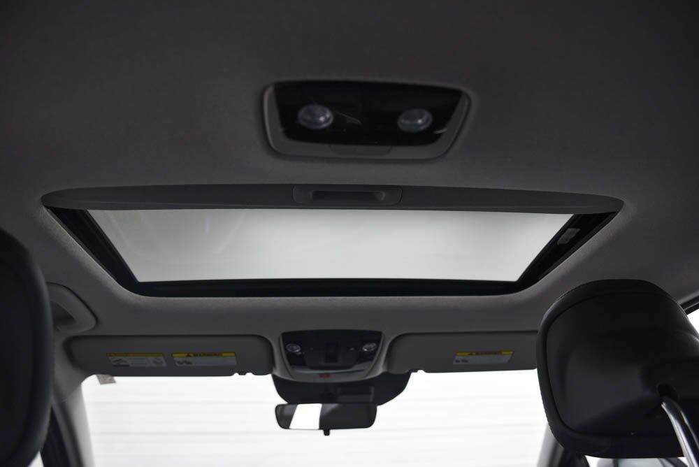 2023 Kia Niro EX Touring Akron OH