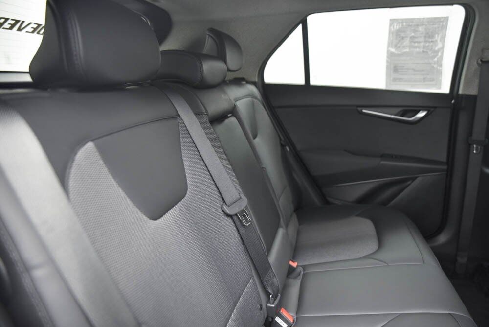 2023 Kia Niro EX Touring Akron OH