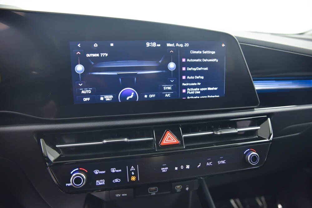 2023 Kia Niro EX Touring Akron OH