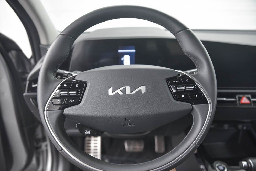 2023 Kia Niro EX Touring Akron OH