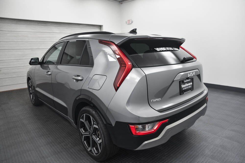 2023 Kia Niro EX Touring Akron OH