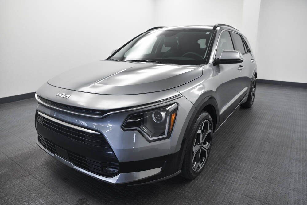 2023 Kia Niro EX Touring Akron OH