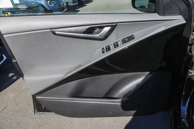 2023 Kia Niro EX Touring Glendale CA