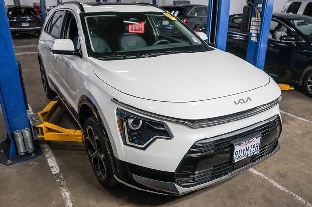 2023 Kia Niro EX Touring